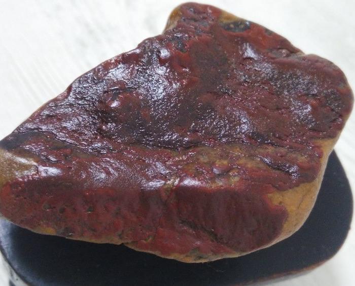 天然红 黄俏色蜡石原石 手把件 挂件