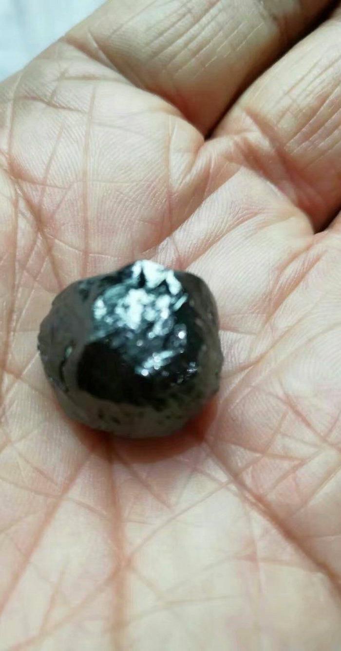 常林钻石 黑钻石重量53克拉