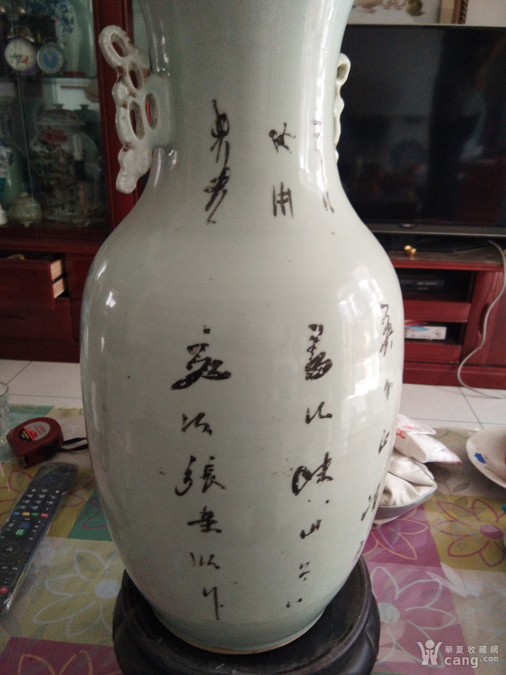 民国名家张荣顺粉彩人物瓶