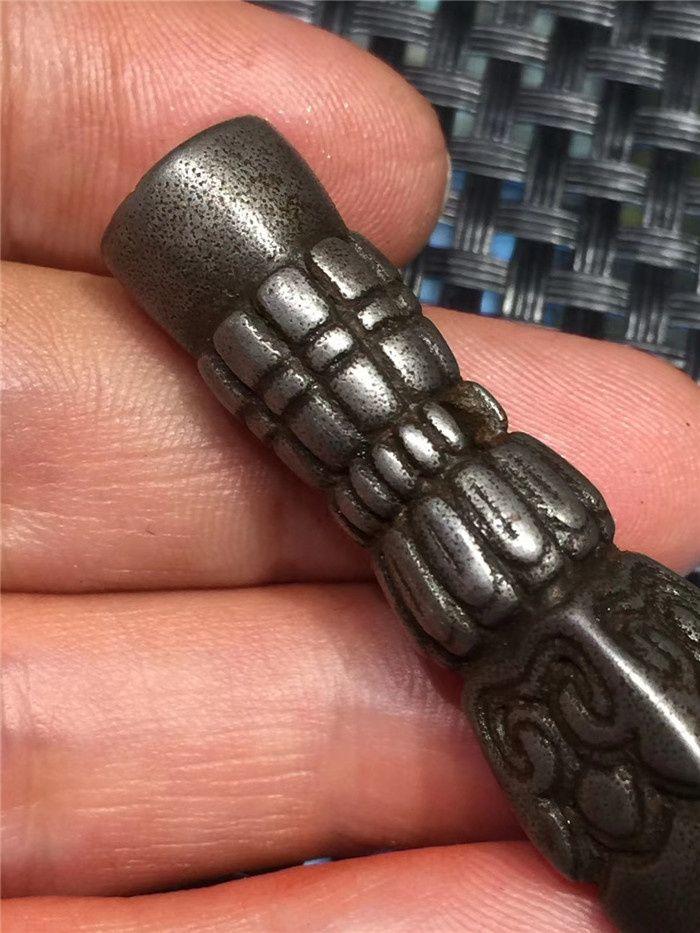 天铁戴哪个手,佩戴天铁的感觉,什么人合佩戴天铁_大山谷图库