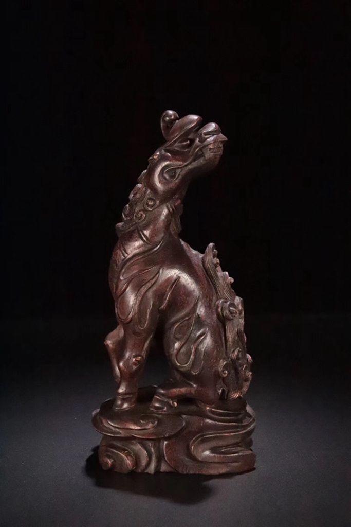 沉香 麒麟望月 摆件