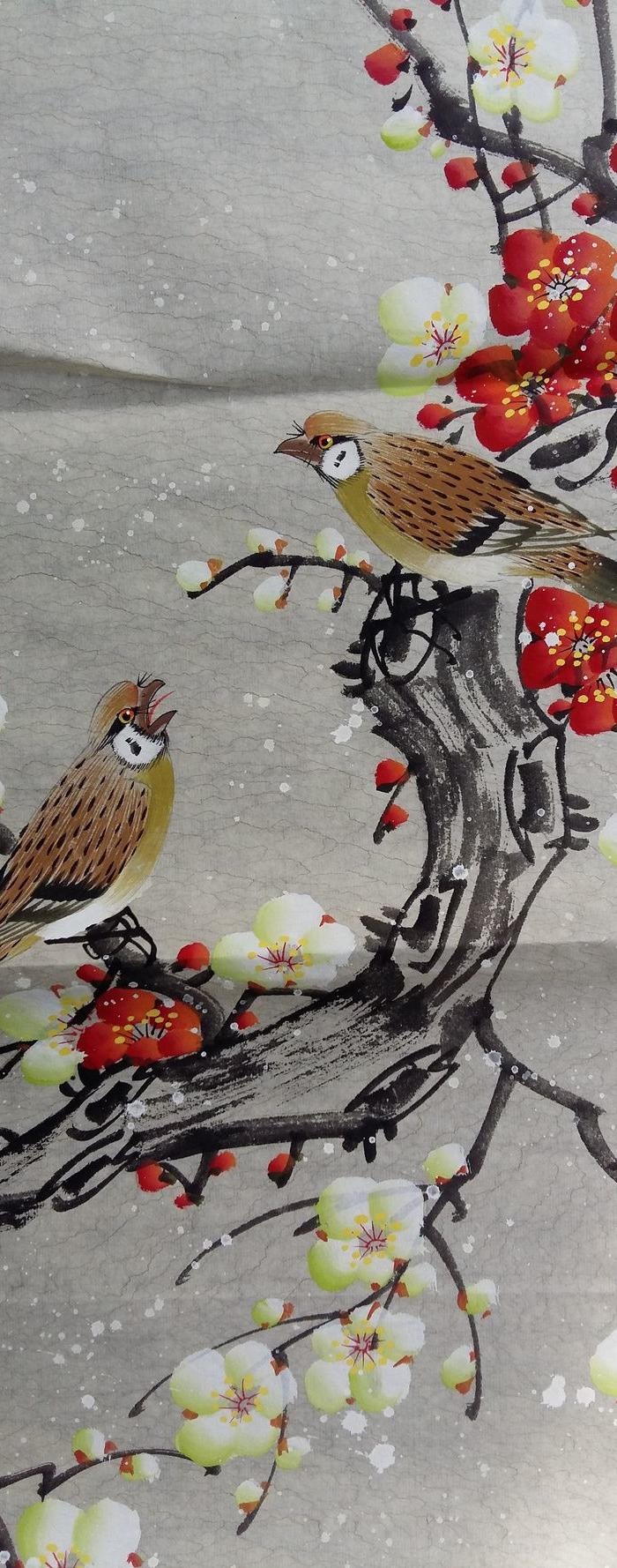 朋友转让给的王建秋先生的精品花鸟画四条瓶一套