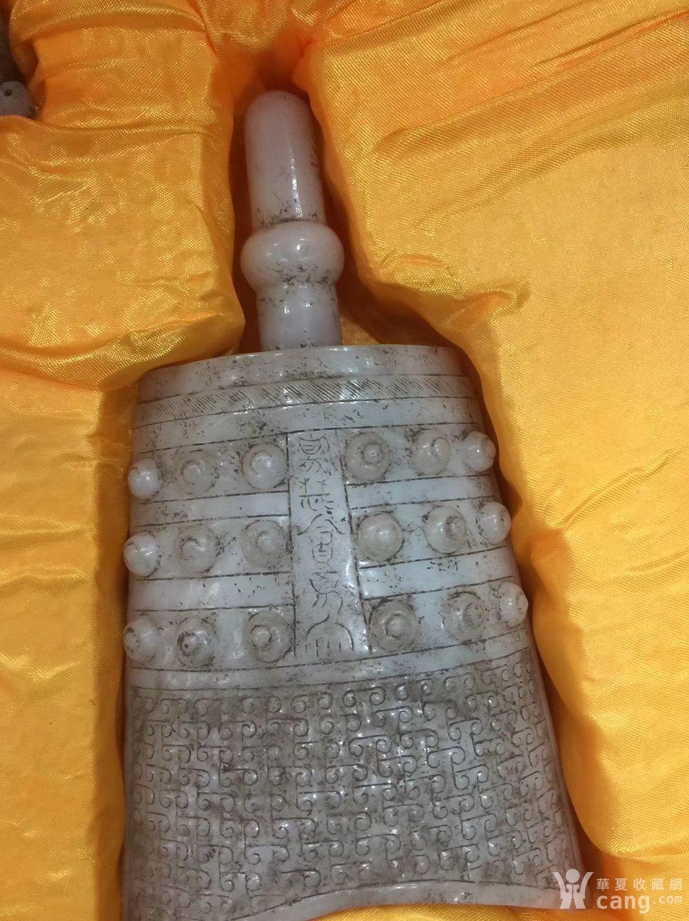 和田玉编钟一套