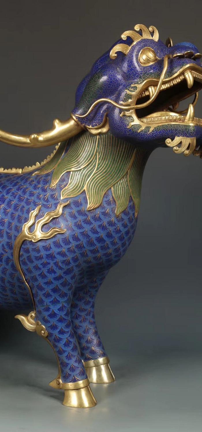 清 精铸铜胎景泰蓝掐丝珐琅麒麟