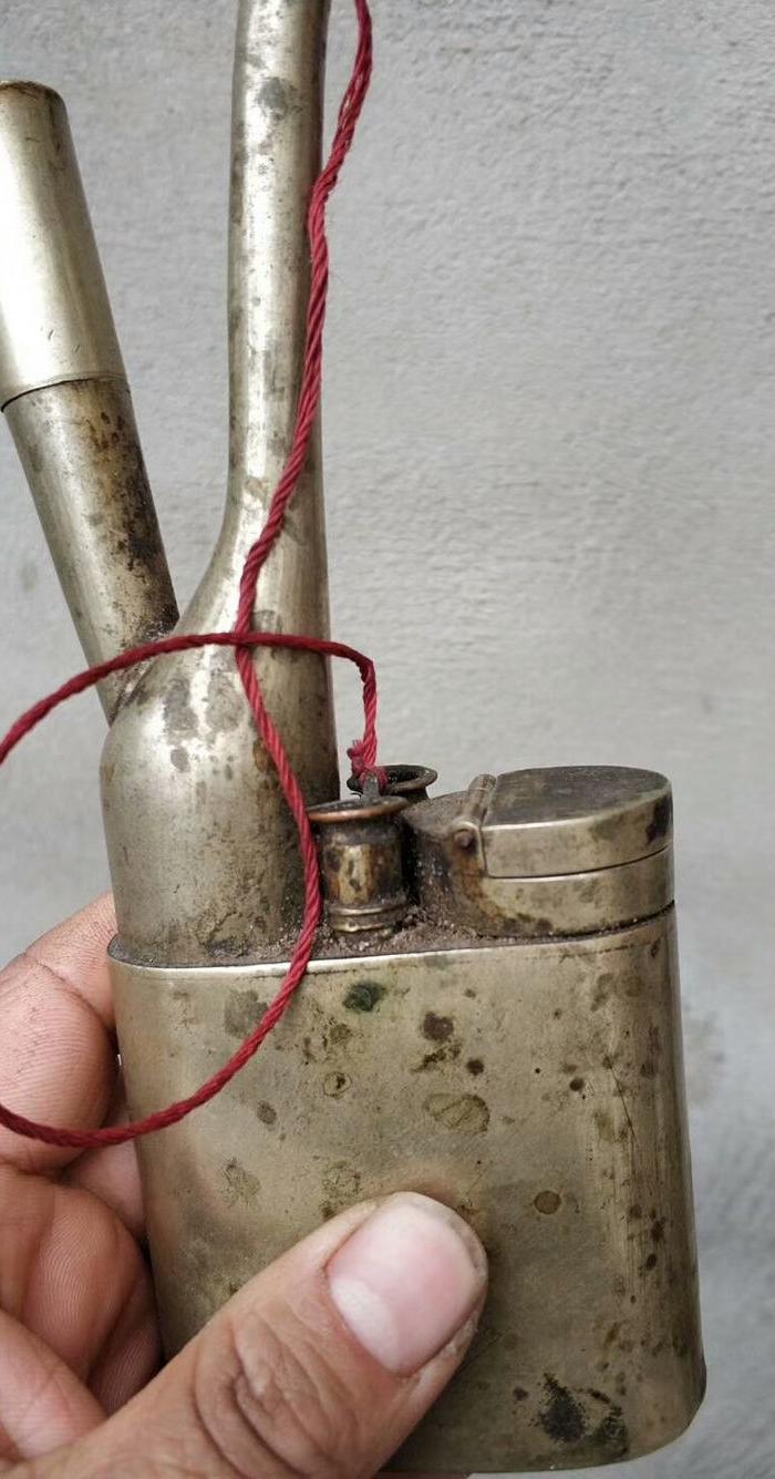 晚清民国白铜水烟壶