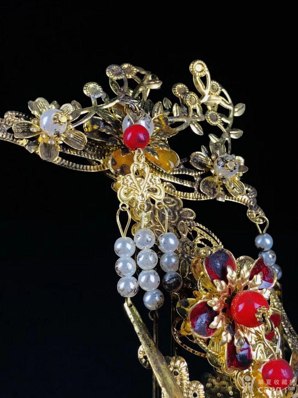 清代精美纯金镶嵌宝石凤冠带一对耳钉