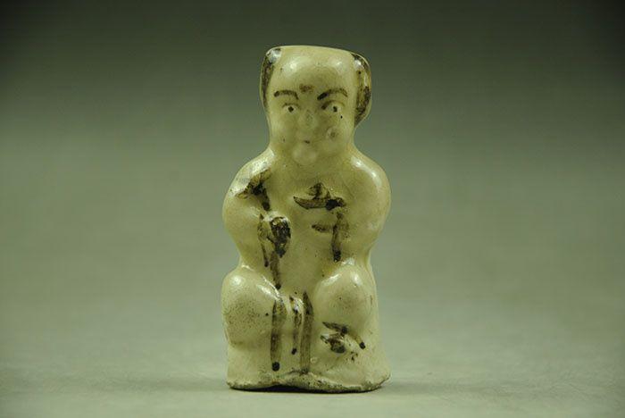 明代磁州窑人物白瓷酱彩花童子摆件瓷塑*瓷瓷塑老瓷器包老藏品