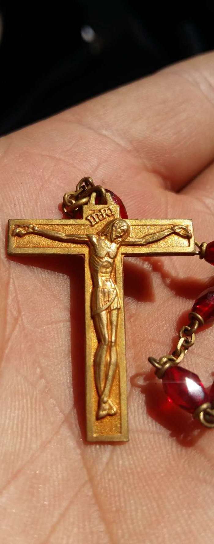 回流k斤红水晶十字架念珠