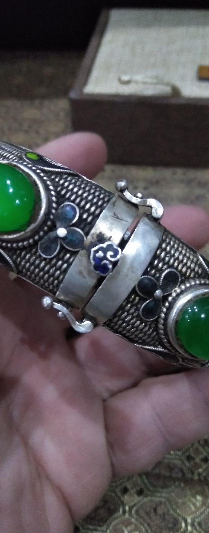 清代祖母绿老银镯
