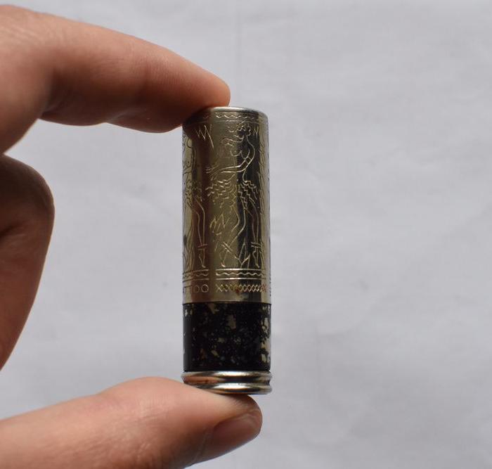 民国时期女士口红二支