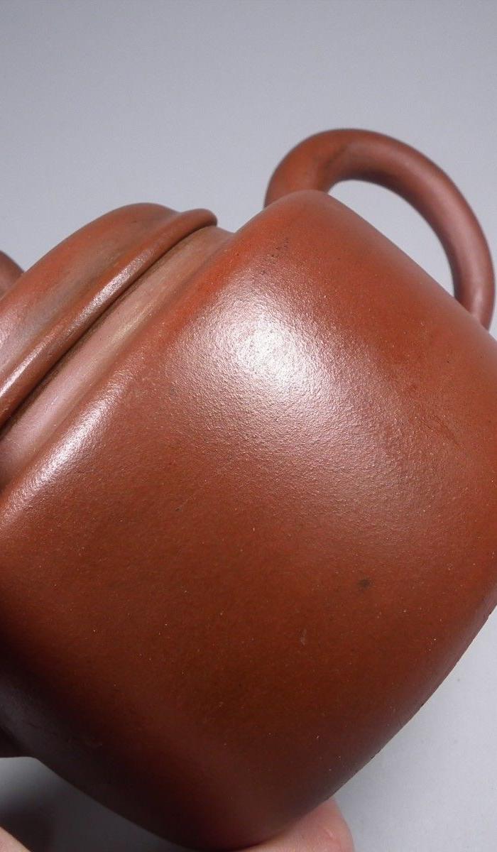 红泥紫砂顾景舟款大茶壶