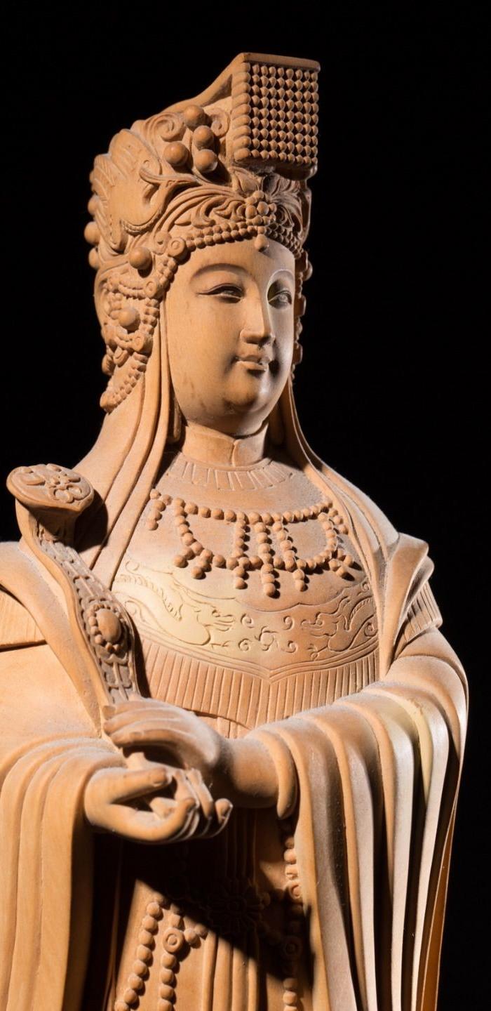 l359990年代黄杨木精工整雕妈祖立像