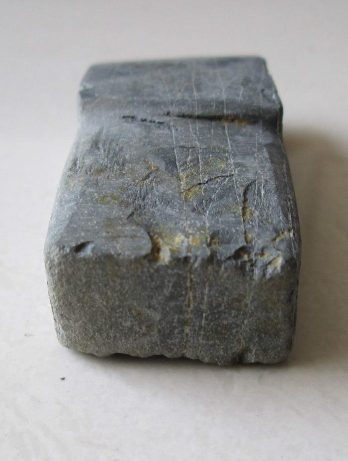 良渚文化有段石锛