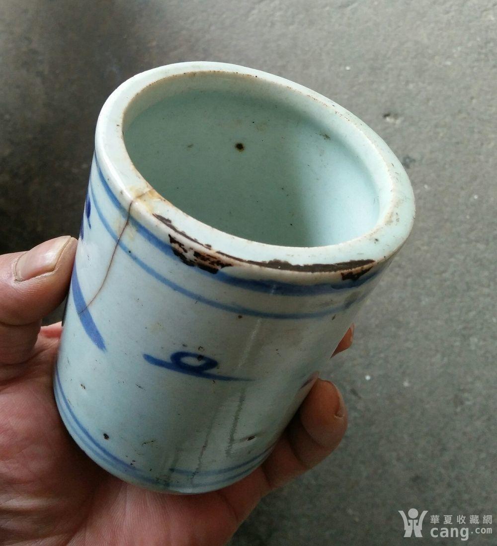 清晚期青花笔筒