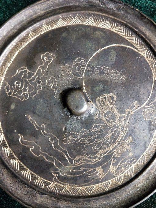 老铜镜新工嫦娥奔月