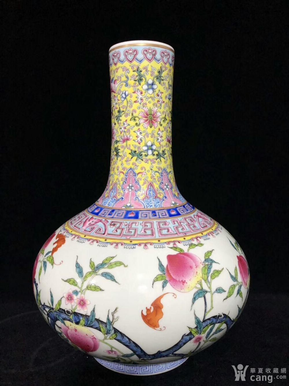 雍正粉彩福寿赏瓶