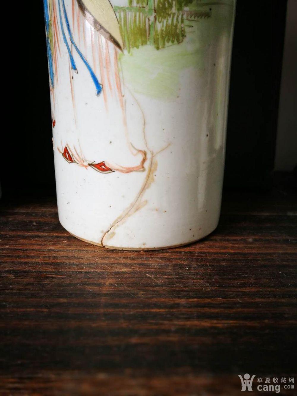 民国官窑 官造萍瓷公司 底款人物帽筒一对