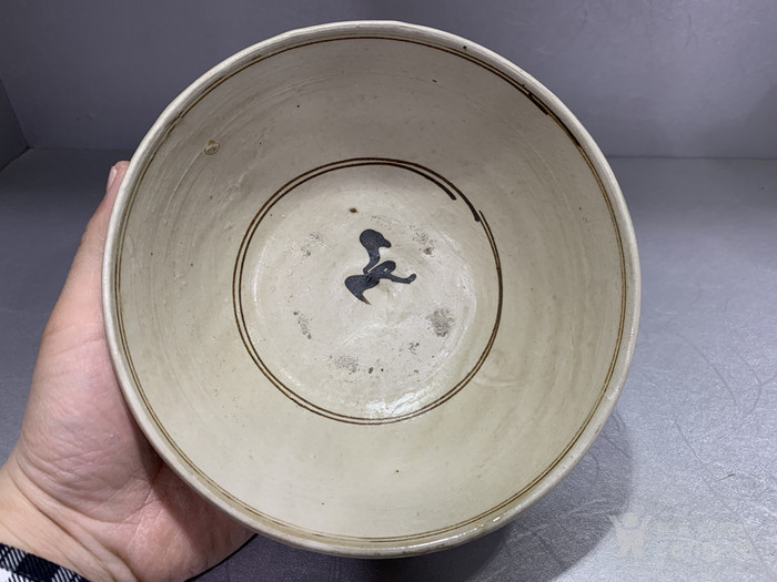 金磁州窑白釉黑花碗图片