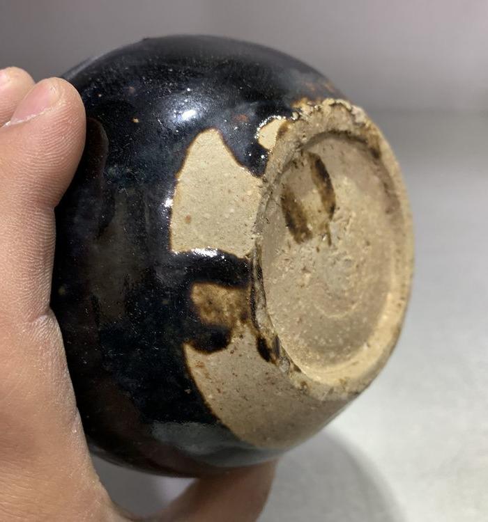 全品明代黑釉鸡心罐