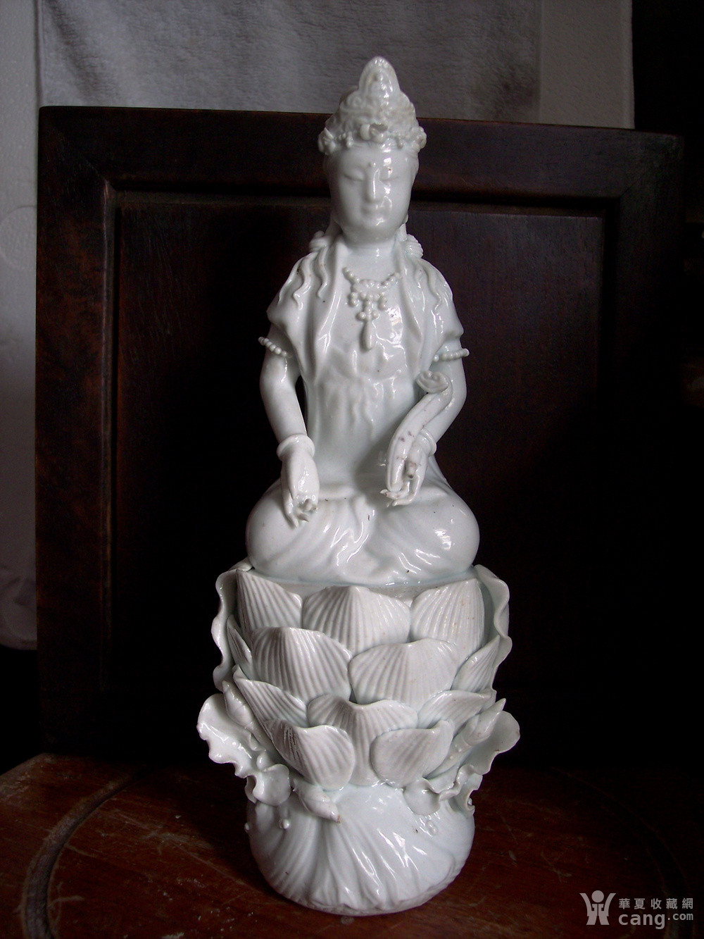 五十年代德化窑白瓷如意观音坐像
