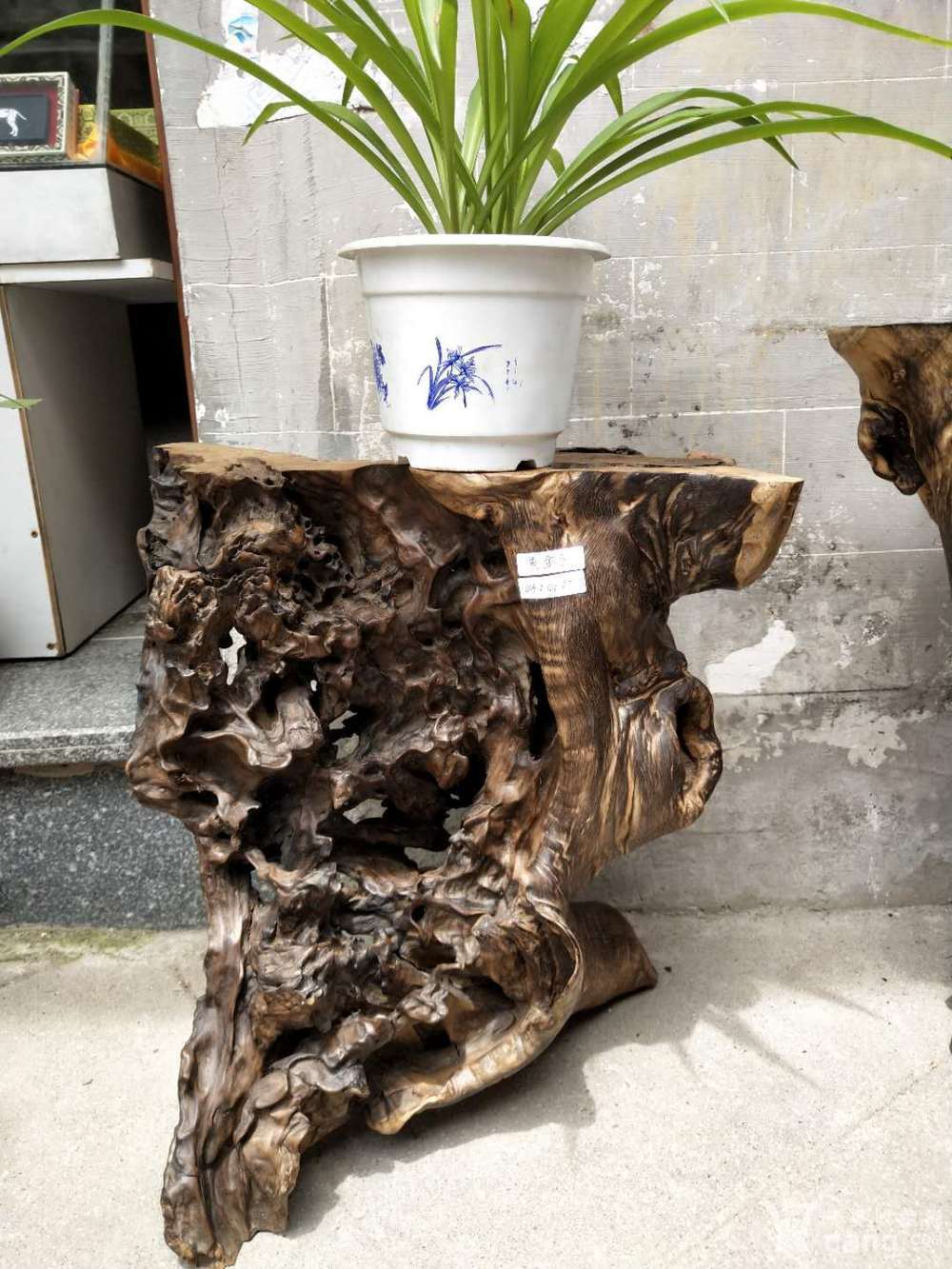 黄金木根雕摆件,物美价廉