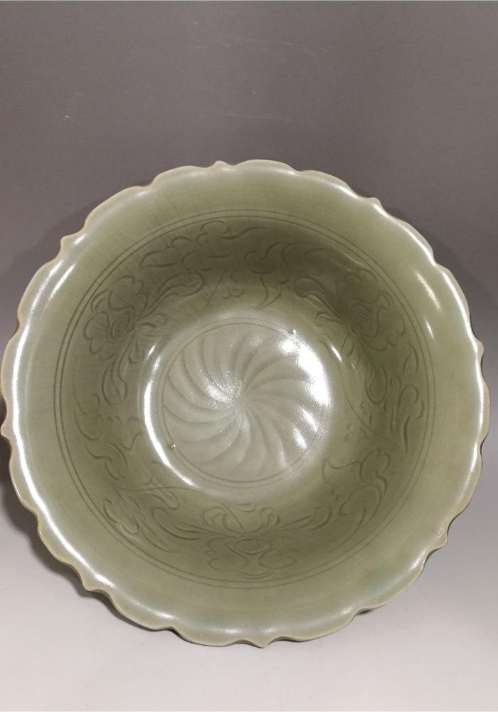 越窑刻花碗