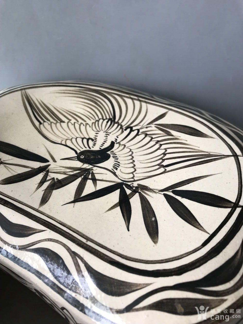 磁州窑画鸟枕头