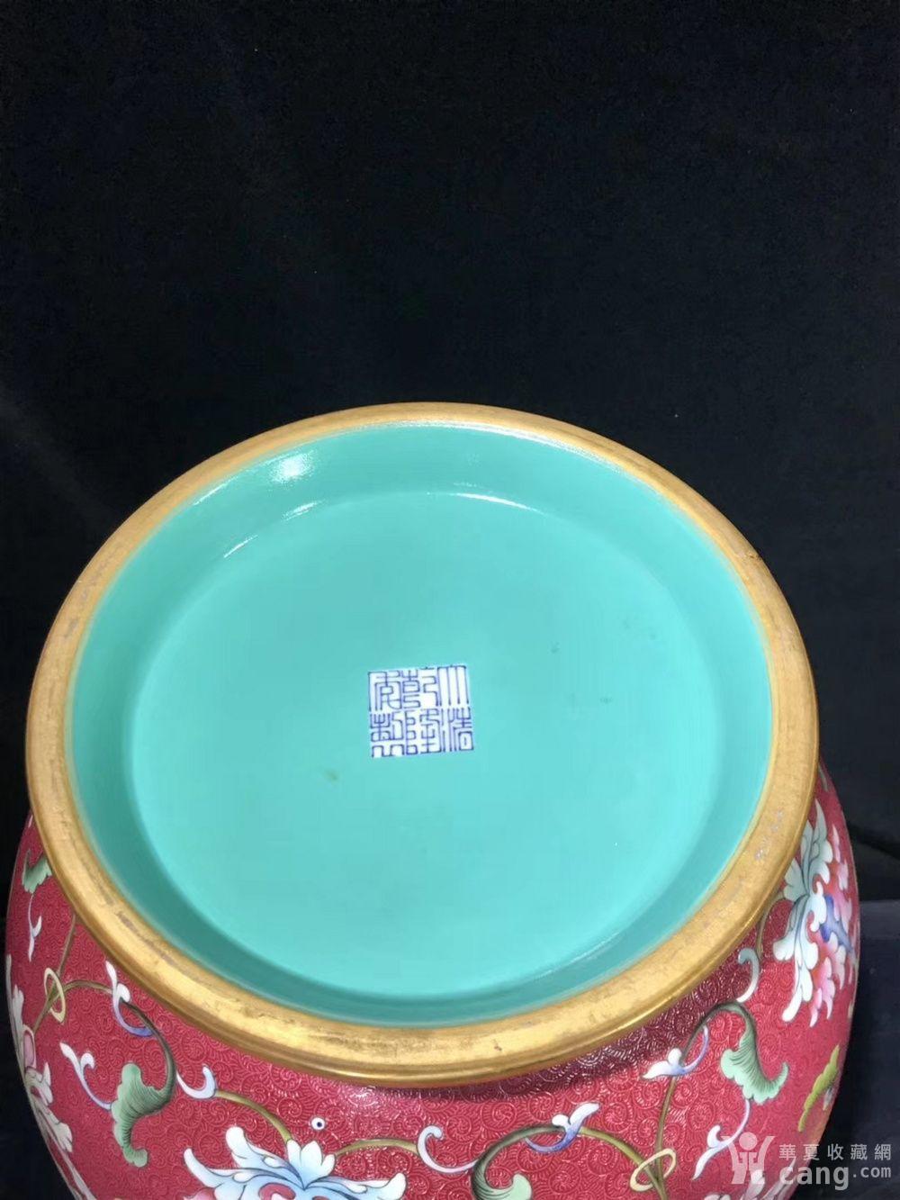 大清乾隆年制珐琅彩满彩赏瓶